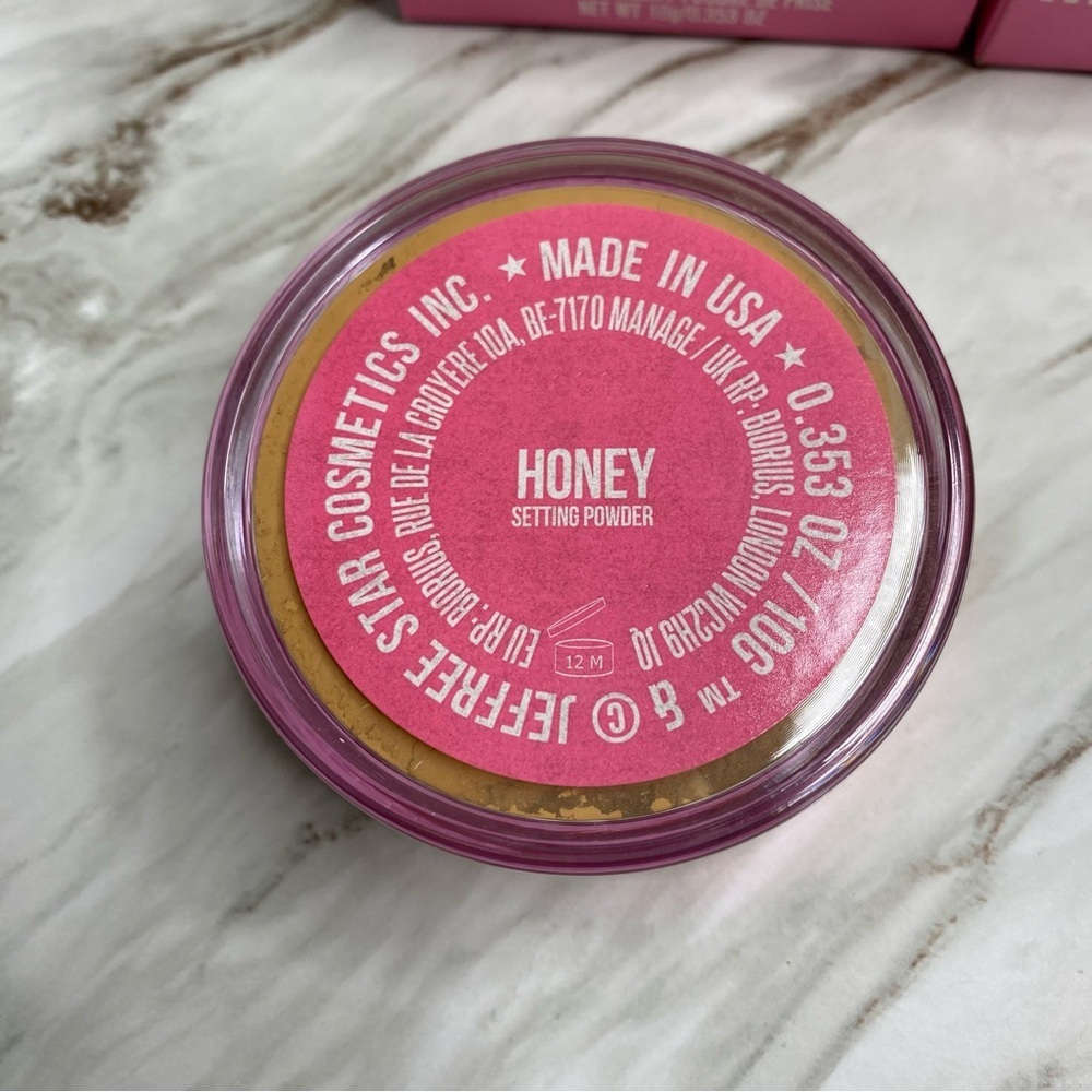 Jeffree Star Setting powder in Honey bundle of two NEW - Picture 4 of 5